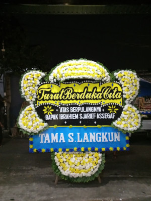 Papan Bunga Duka di Agats